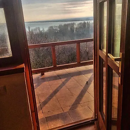 Korozsa Vendeghaz Holiday home Tihany
